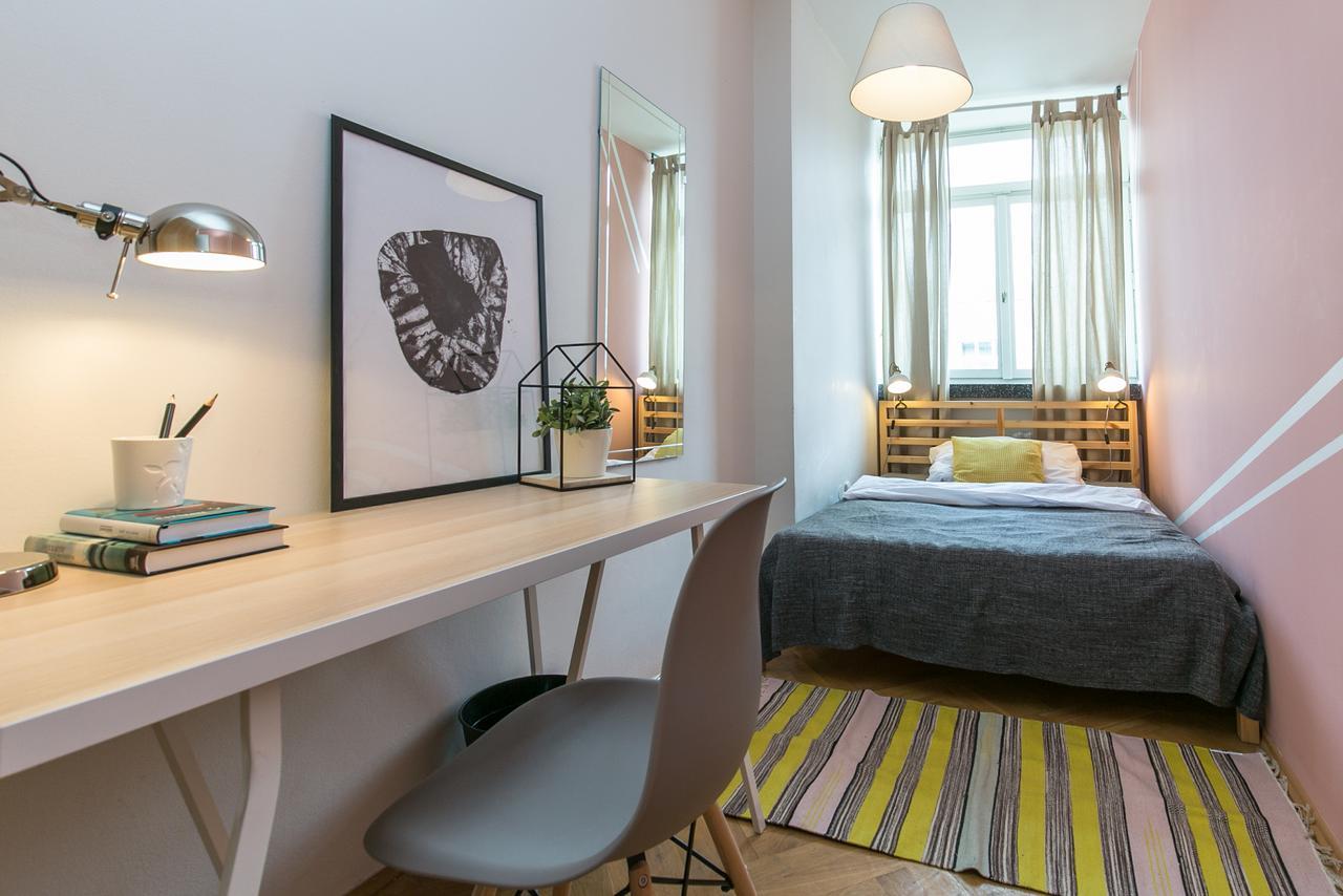 Apartments Ve Smeckach 27 プラハ エクステリア 写真