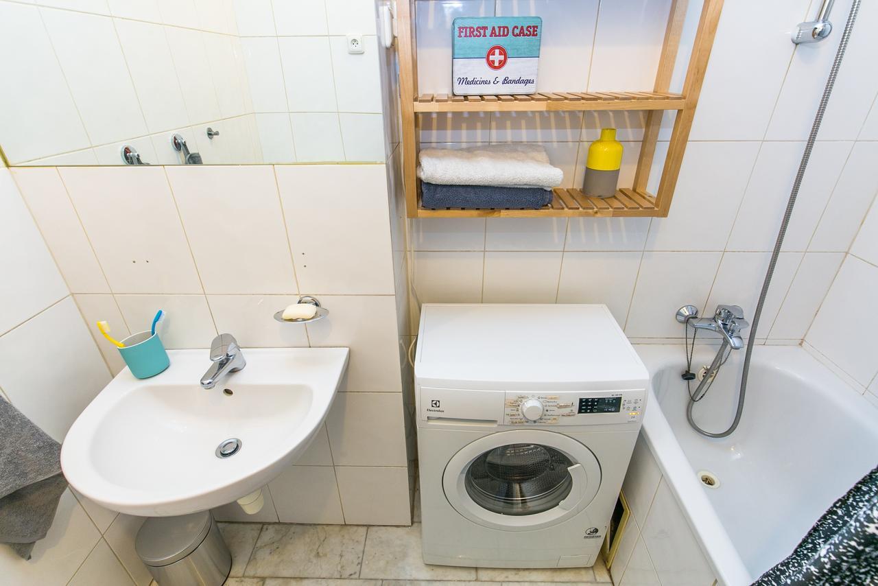 Apartments Ve Smeckach 27 プラハ エクステリア 写真